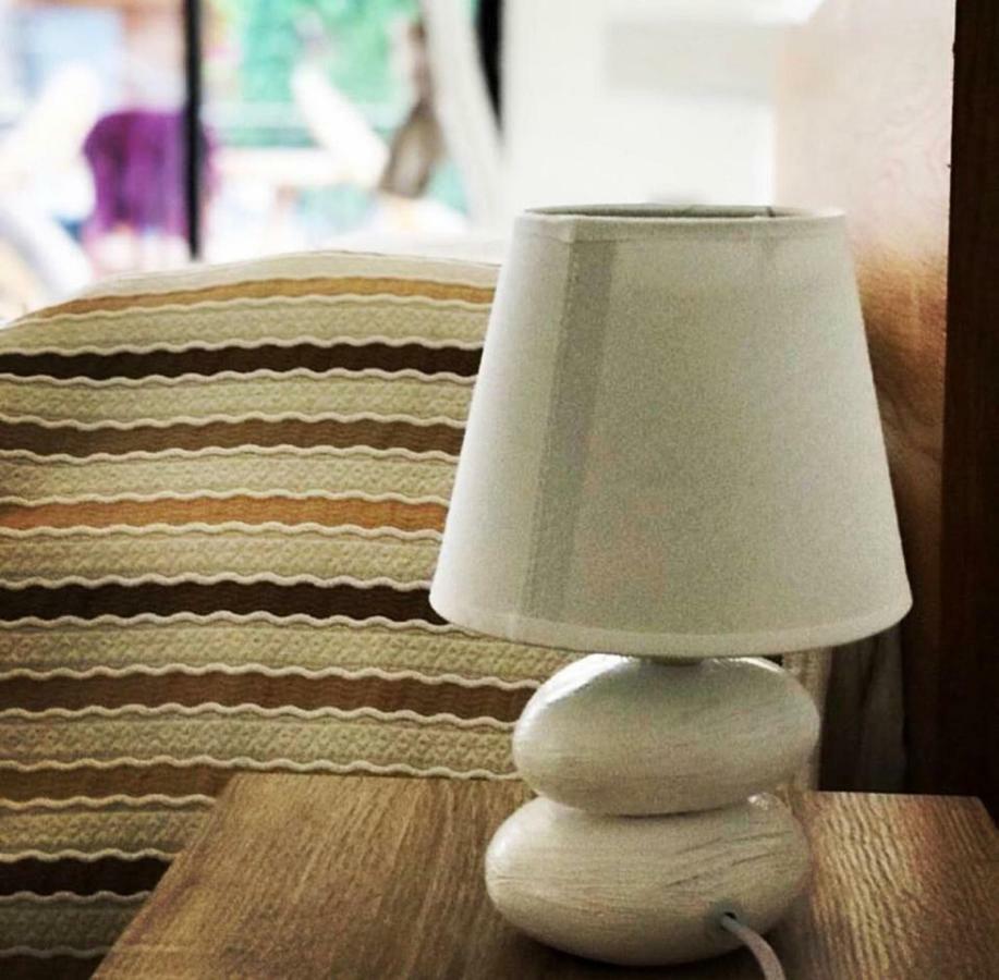 Royal Sunset Studios & Apartments リマソール エクステリア 写真